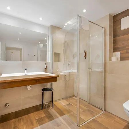 Hotel Chiemseestern Vacation & Recreation Adults Only 3*