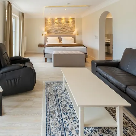 Chiemseestern Vacation & Recreation Adults Only Hotel
