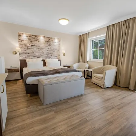 Chiemseestern Vacation & Recreation Adults Only 호텔 3*